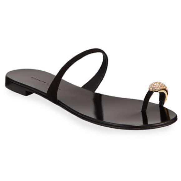 Giuseppe Zanotti Shoes - GIUSEPPE ZANOTTI Crystal-Embellish Toe-Ring Sandal